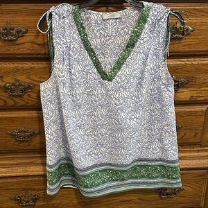 dELiA*s Blue and Green Patterned V-Neck Tank Top